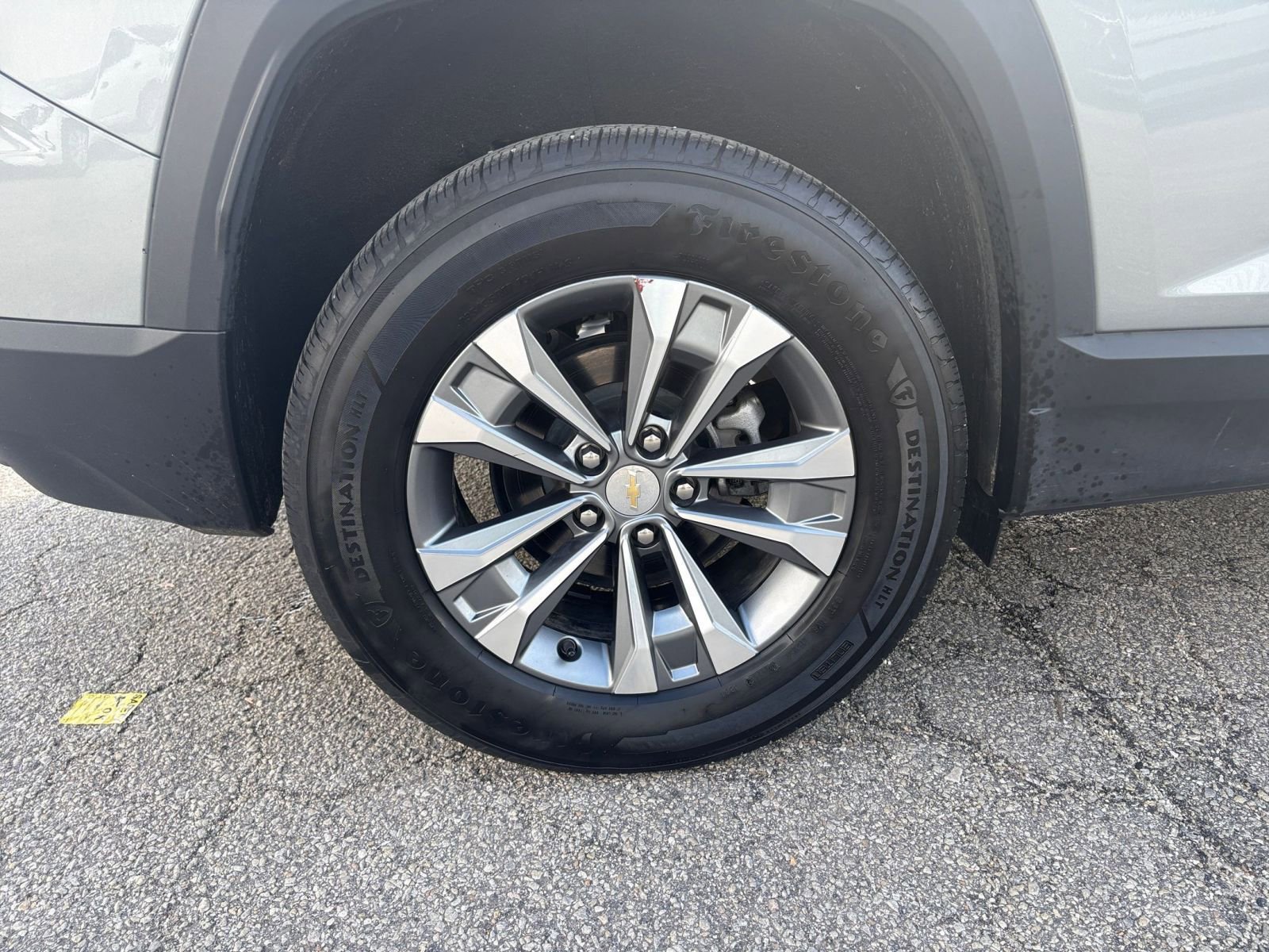 Used 2025 Chevrolet Equinox LT FWD image 30