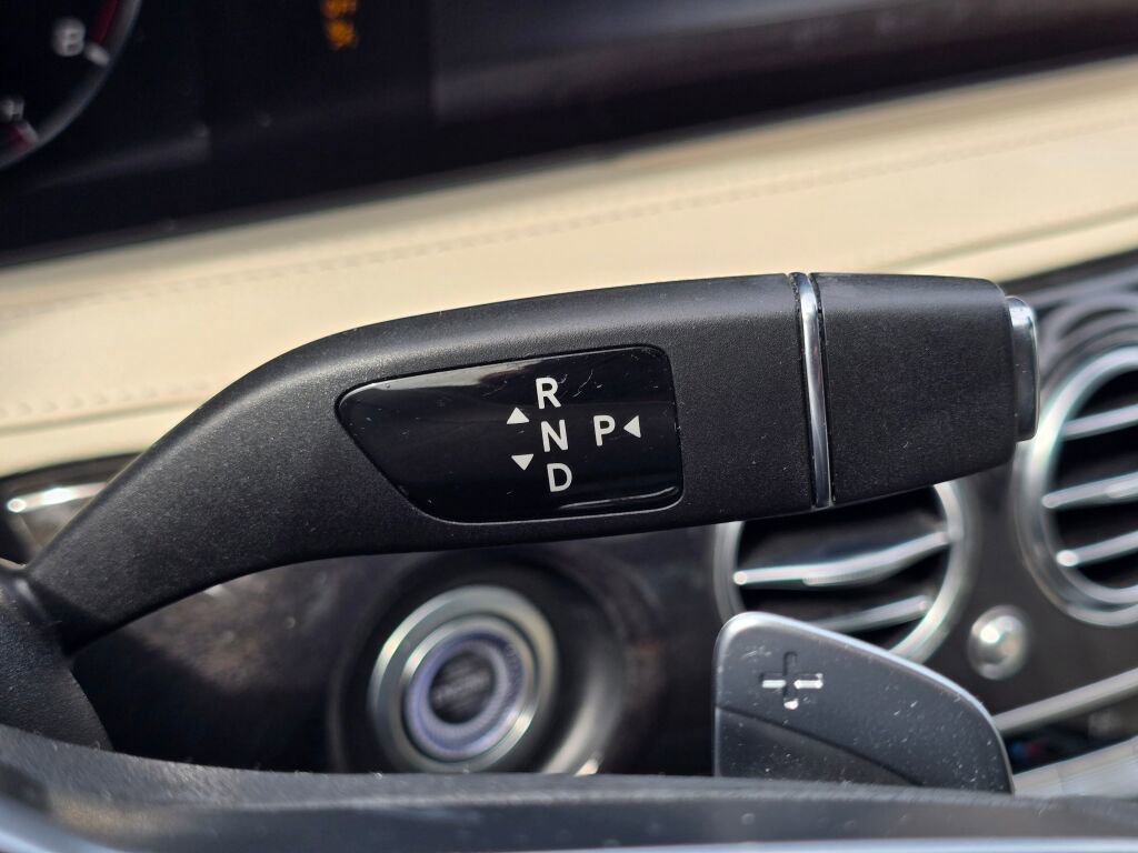 Used 2020 Mercedes-Benz S 450 Sedan image 23