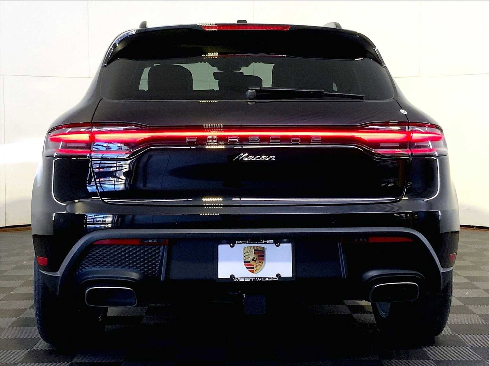 New 2026 Porsche Macan AWD/4WD image 6