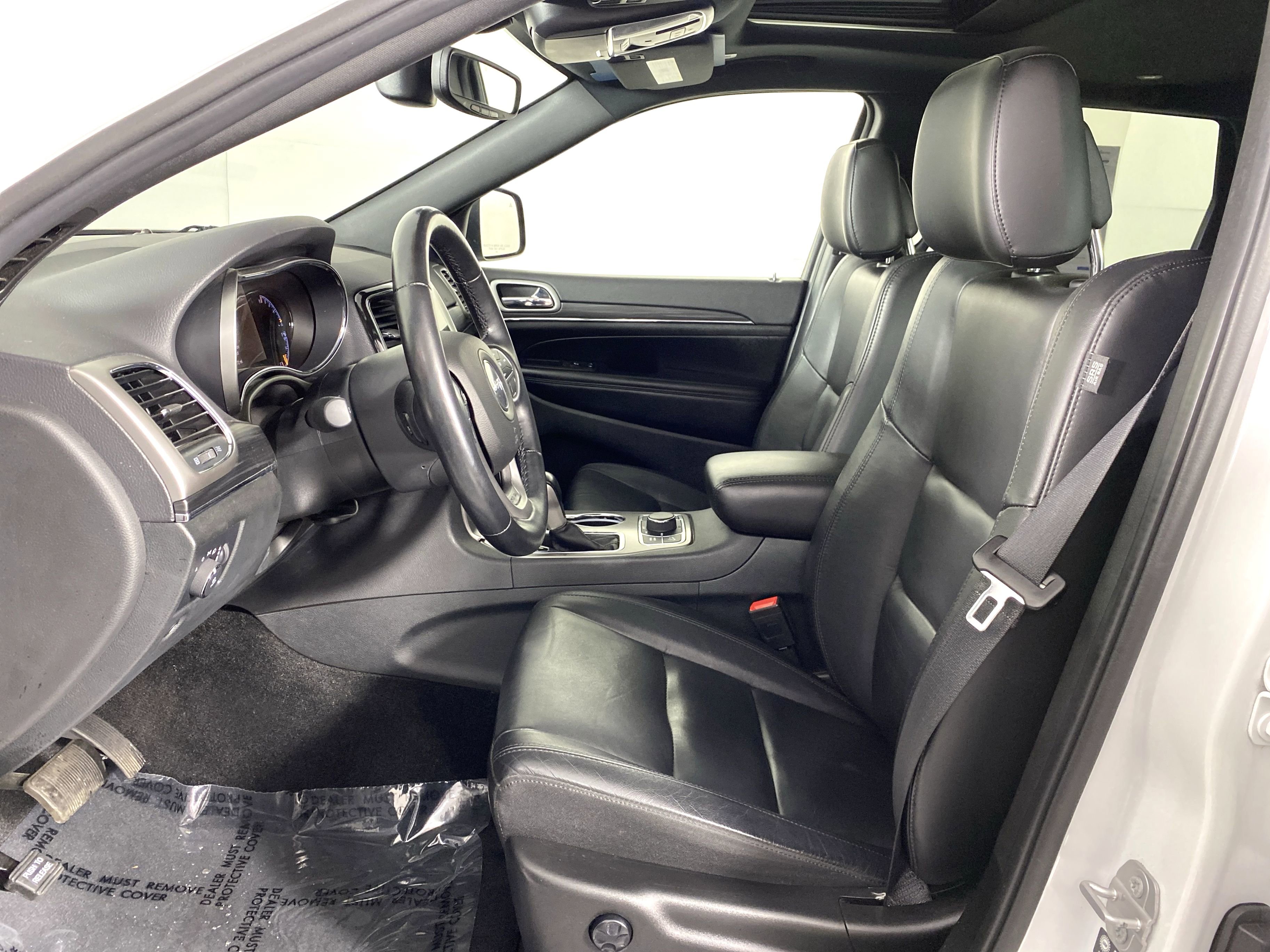 Used 2022 Jeep Grand Cherokee Limited image 18