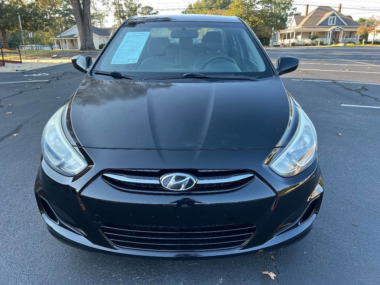 Used 2015 Hyundai Accent GLS image 3