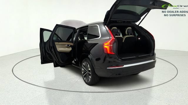 Used 2026 Volvo XC90 B5 Plus w/ Protection Package AWD/4WD image 13