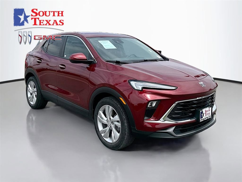 Used 2024 Buick Encore GX Preferred FWD image 1