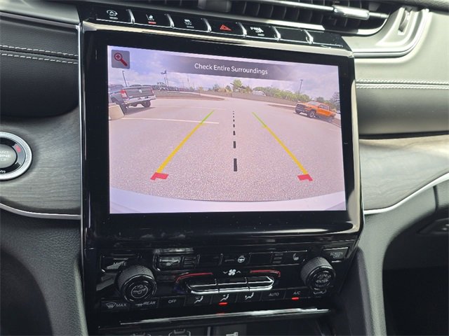 New 2025 Jeep Grand Cherokee L Limited w/ Trailer Tow Package image 12