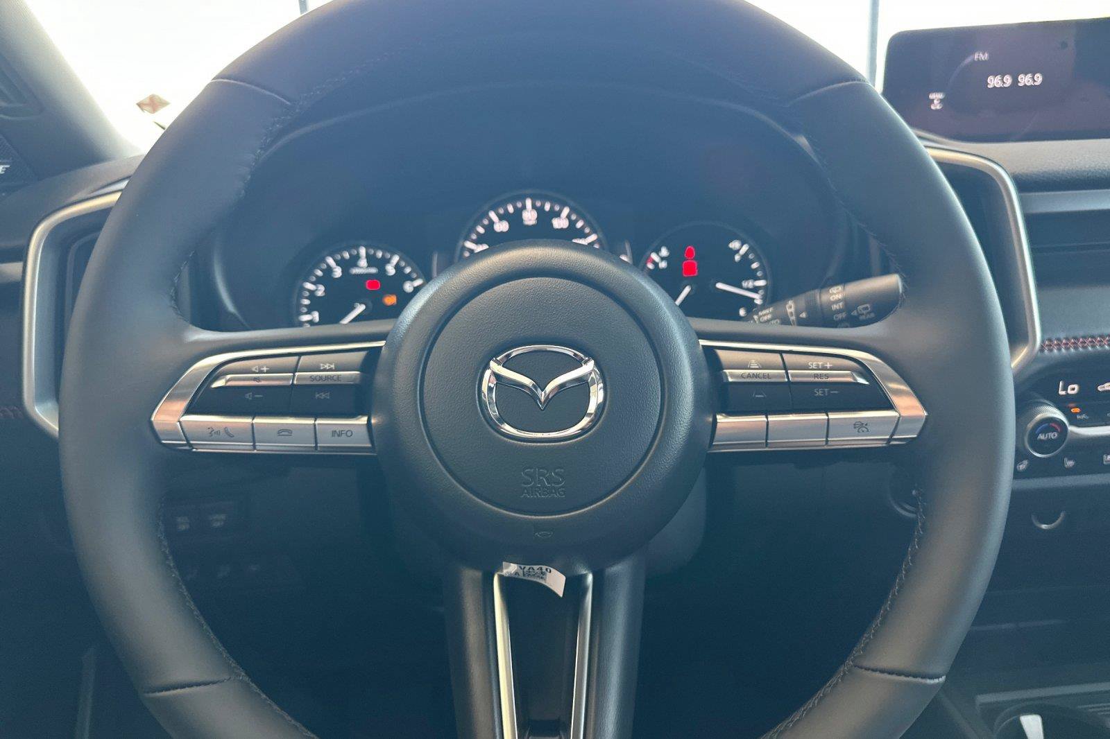 New 2026 MAZDA CX-50 Meridian Edition w/ Apex Package AWD/4WD image 28