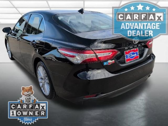 Used 2019 Toyota Camry XLE image 2