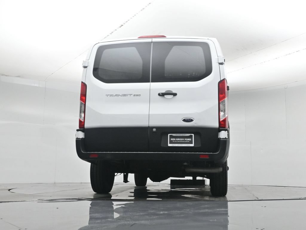Certified 2025 Ford Transit 250 Low Roof w/ Exterior Upgrade Package RWD image 4