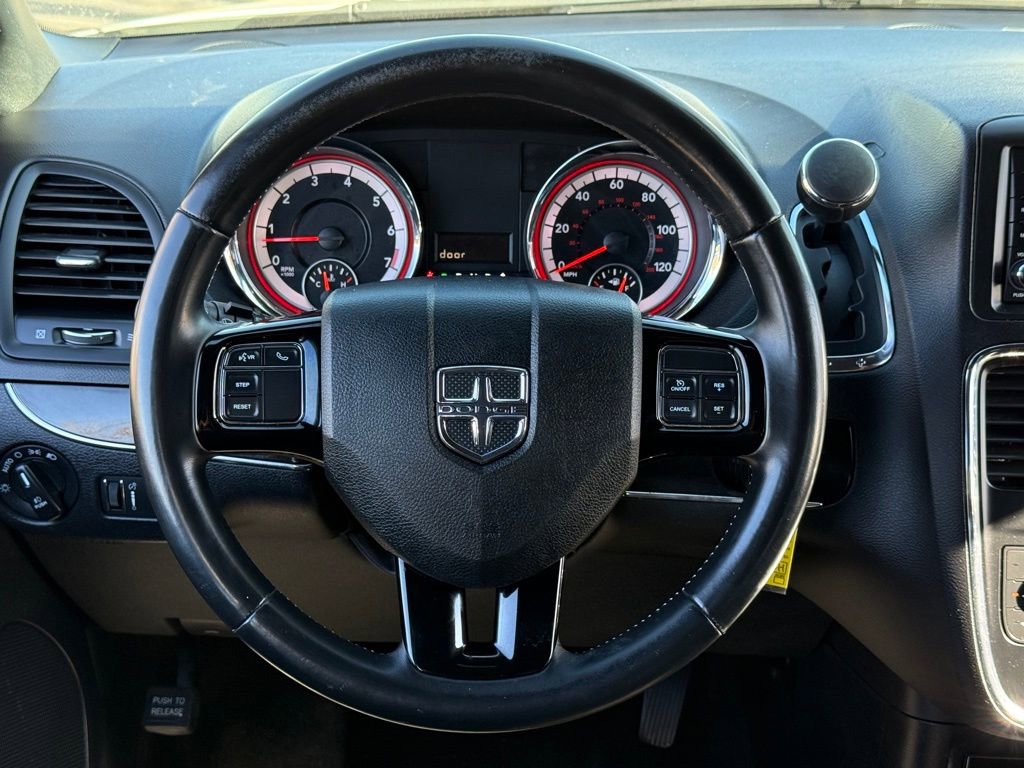 Used 2018 Dodge Grand Caravan SE image 22