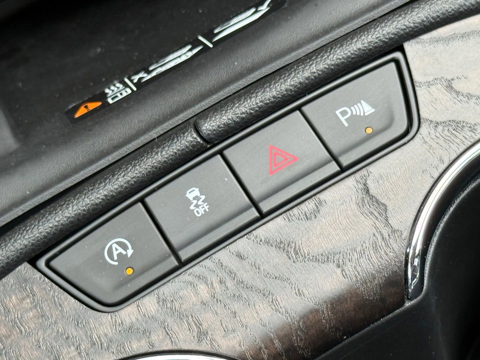 Used 2023 GMC Acadia Denali image 33