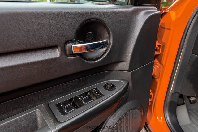 Used 2010 Dodge Charger Police RWD image 32