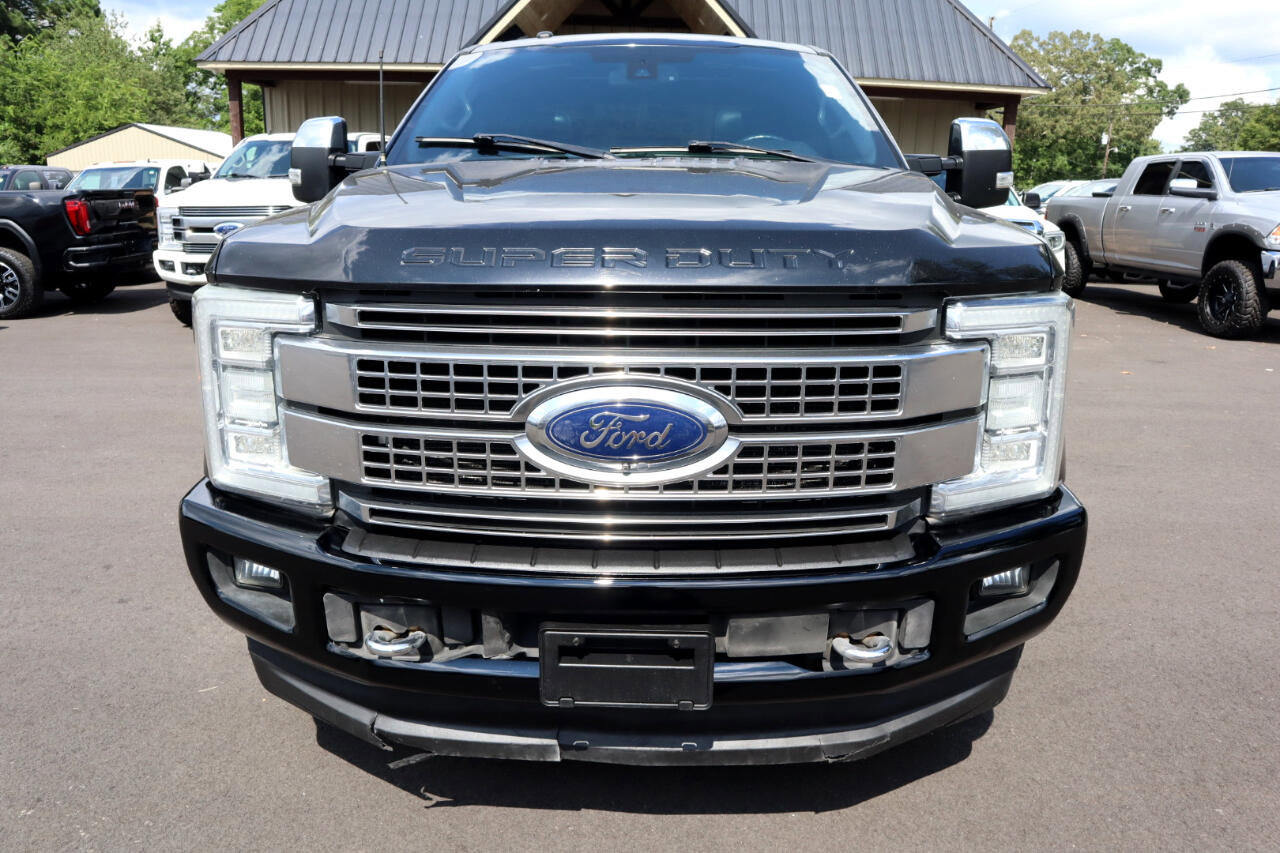 Used 2018 Ford F250 Platinum w/ Platinum Ultimate Package image 2