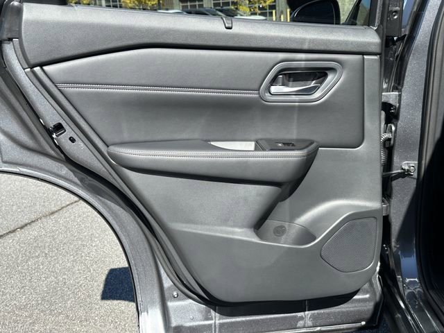 New 2026 Nissan Rogue SV w/ SV Premium Package FWD image 17