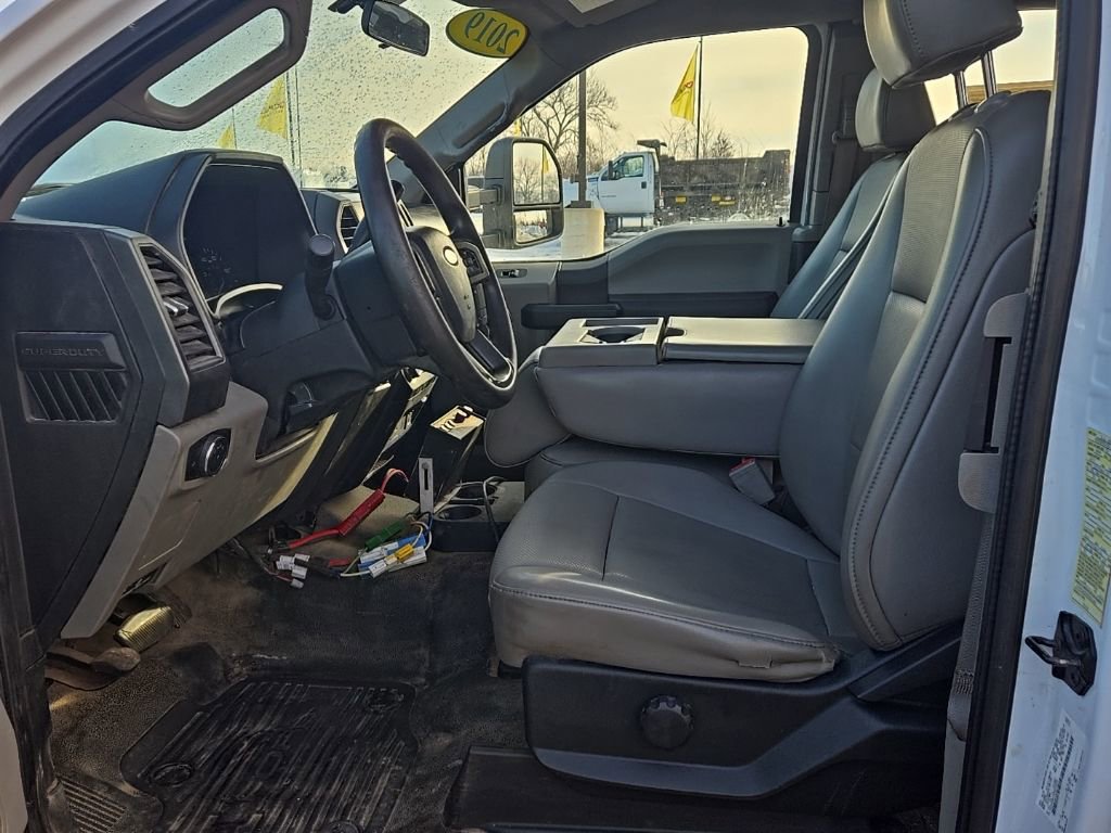 Used 2019 Ford F450 XL w/ XL Value Package image 12