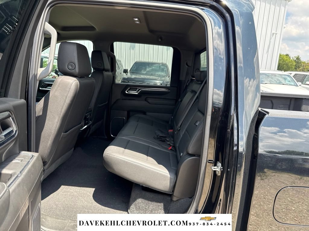 Used 2024 Chevrolet Silverado 3500 LTZ w/ LTZ Plus Package AWD/4WD image 18