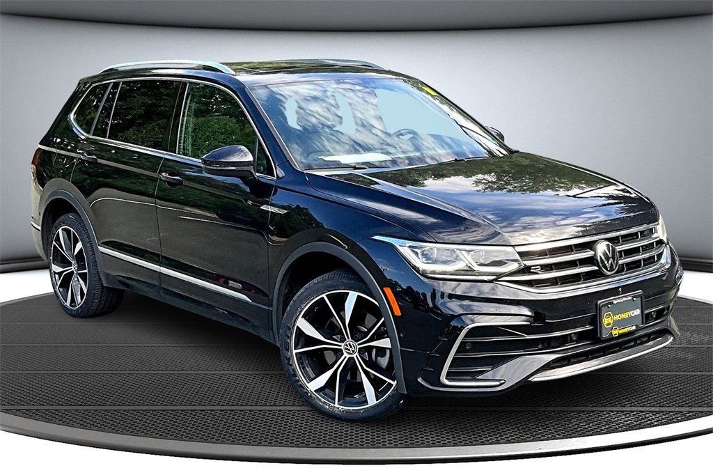 Used 2022 Volkswagen Tiguan SEL R-Line
