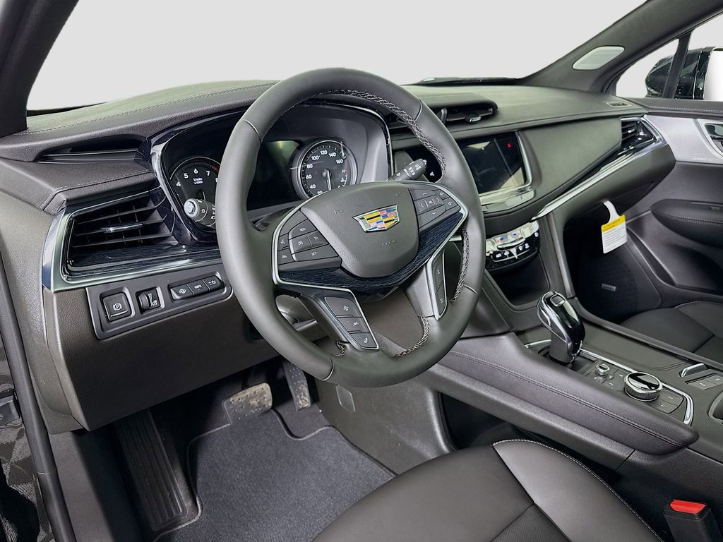 New 2026 Cadillac XT5 Premium Luxury w/ Driver Assist Package image 9