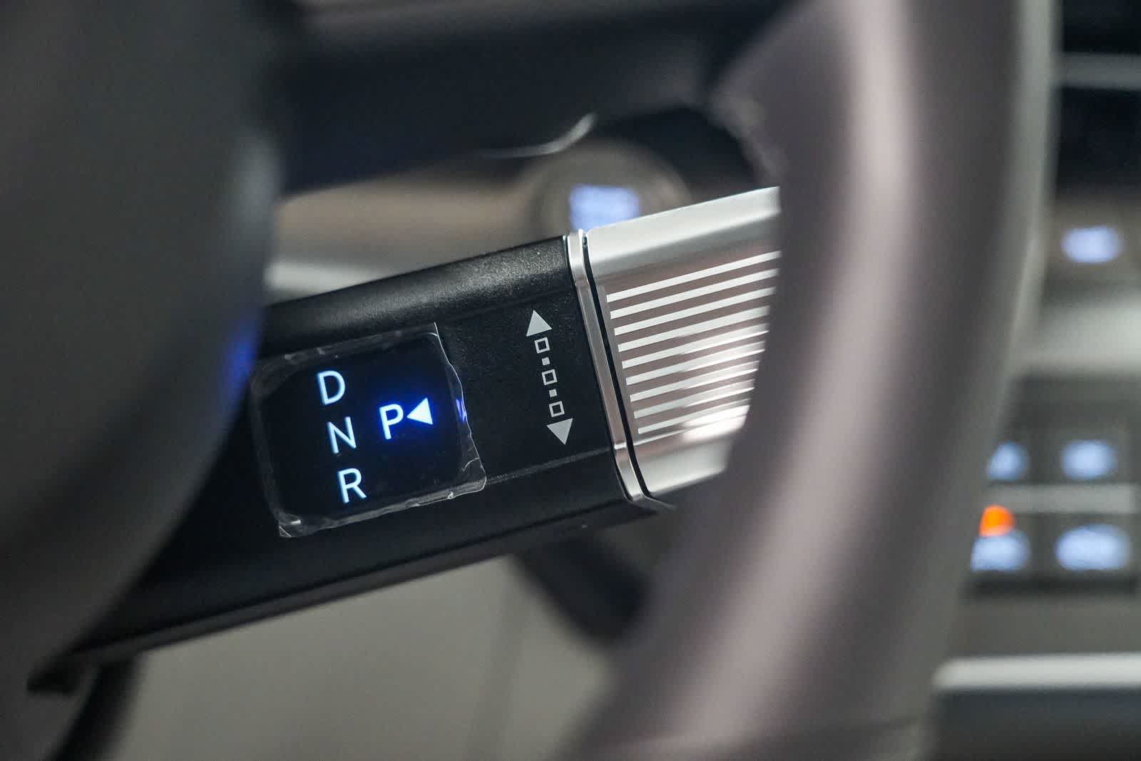 Used 2024 Hyundai Kona SEL w/ Convenience Package FWD image 19