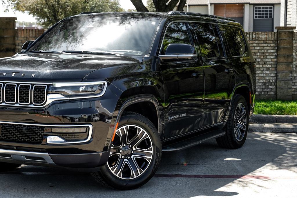 Used 2022 Jeep Wagoneer Series III image 13