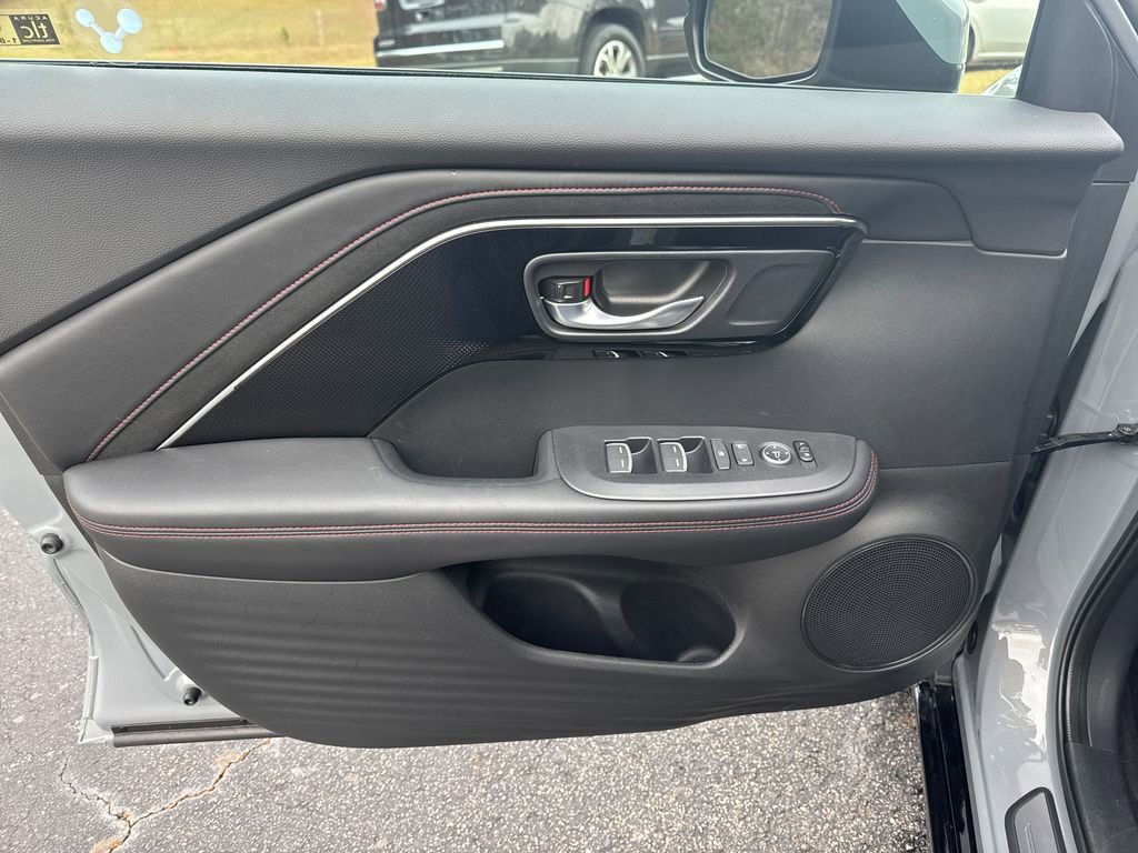 Certified 2025 Acura ADX A-Spec image 13