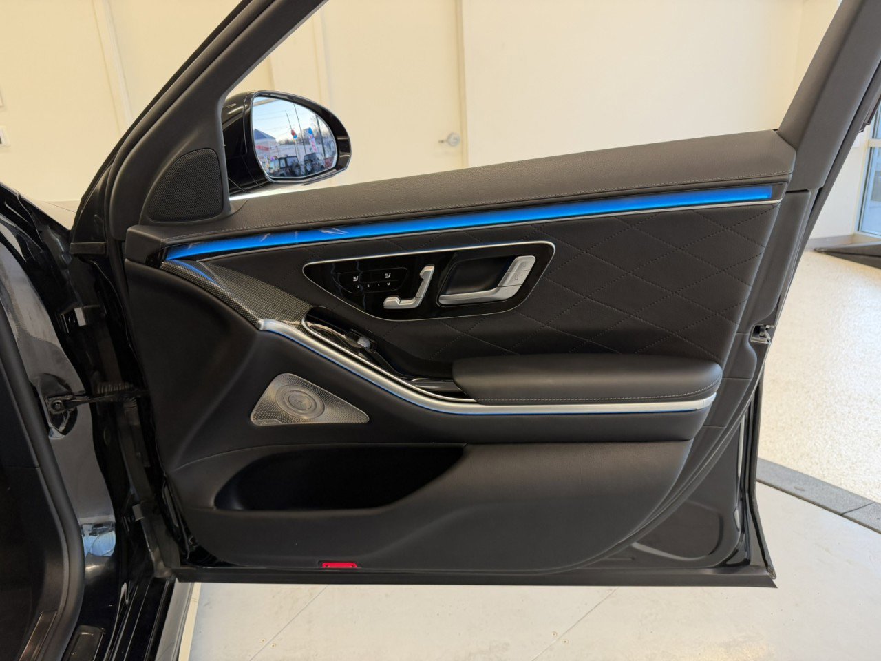 Used 2022 Mercedes-Benz S 580 4MATIC Sedan image 43