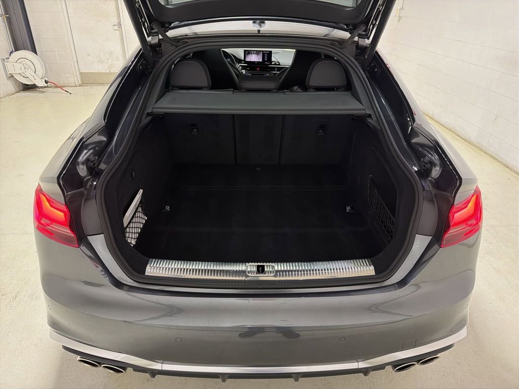 Used 2022 Audi S5 Premium w/ Convenience Package image 31