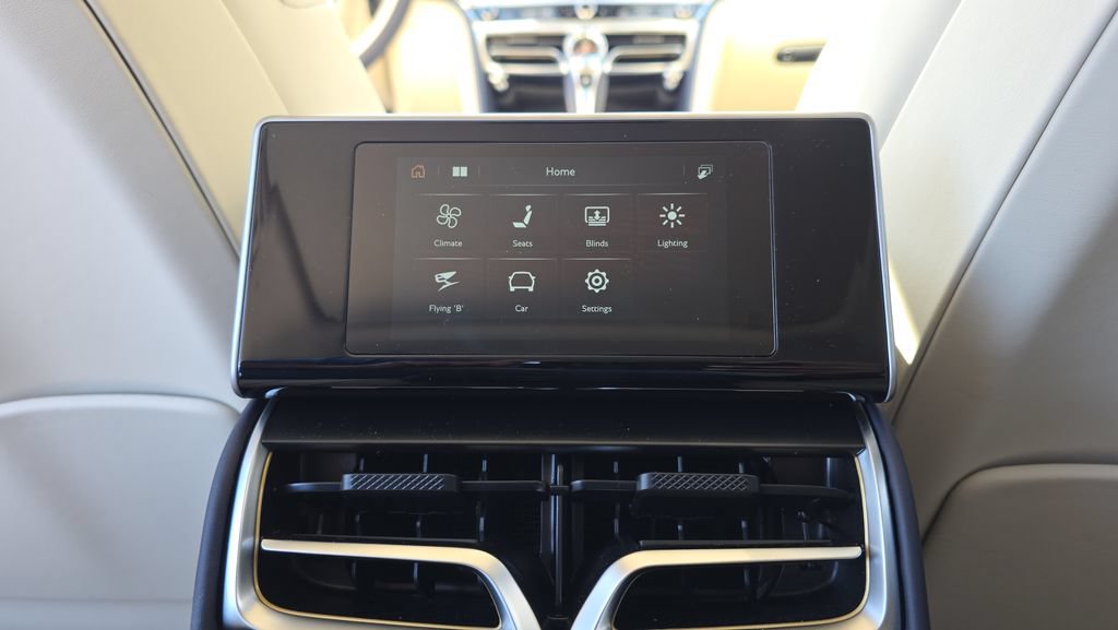 New 2025 Bentley Flying Spur Plug-In Hybrid AWD/4WD image 36