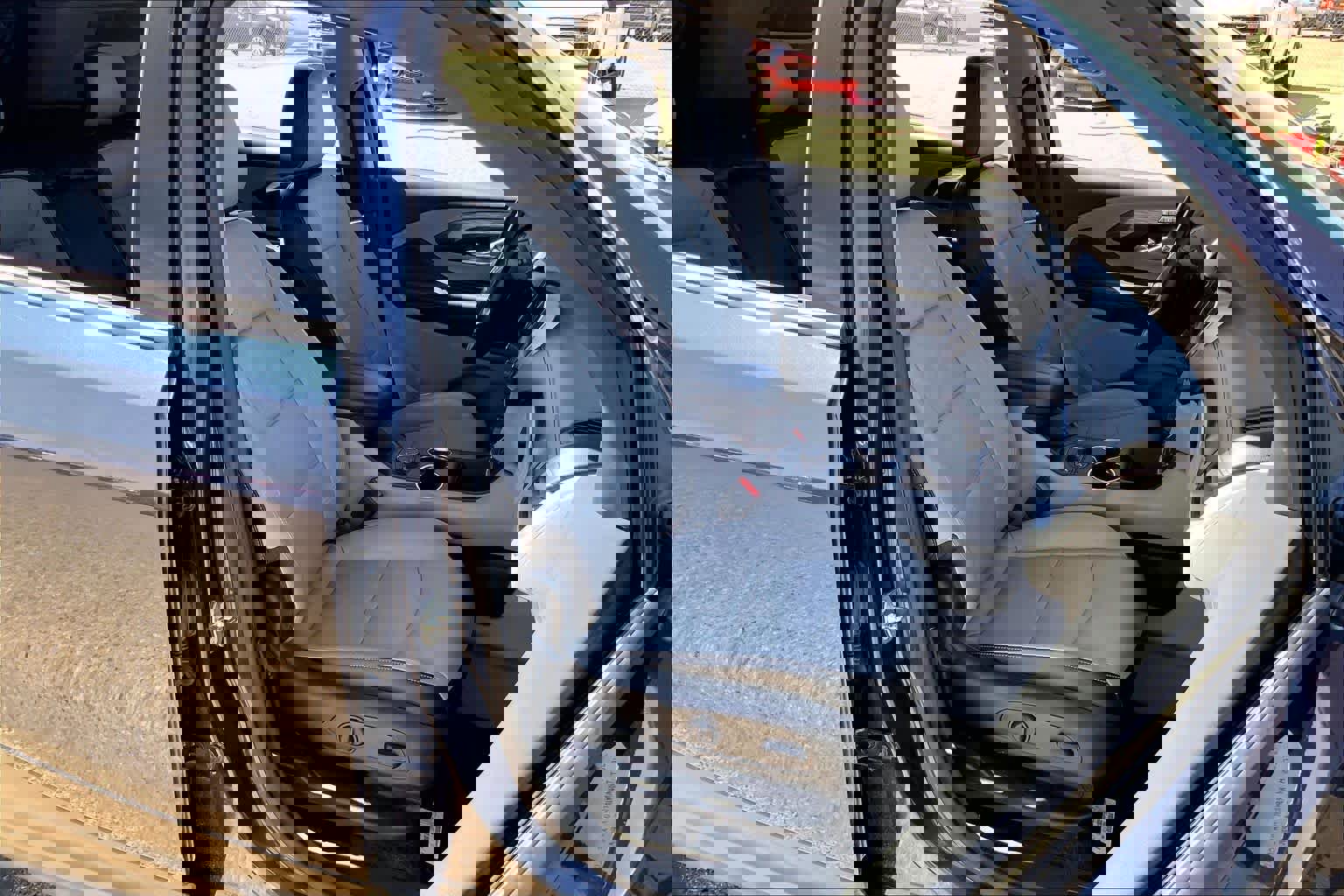 Used 2018 GMC Terrain SLT w/ Preferred Package image 9