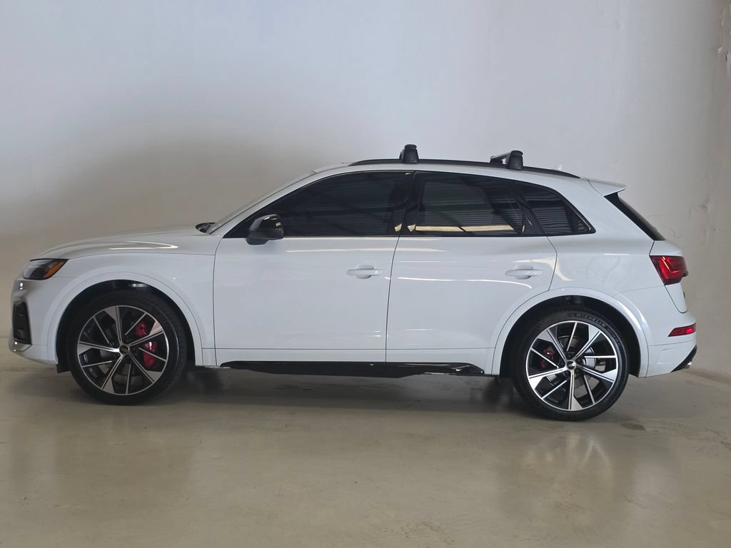 Used 2023 Audi SQ5 Premium Plus w/ Premium Plus Package AWD/4WD image 3