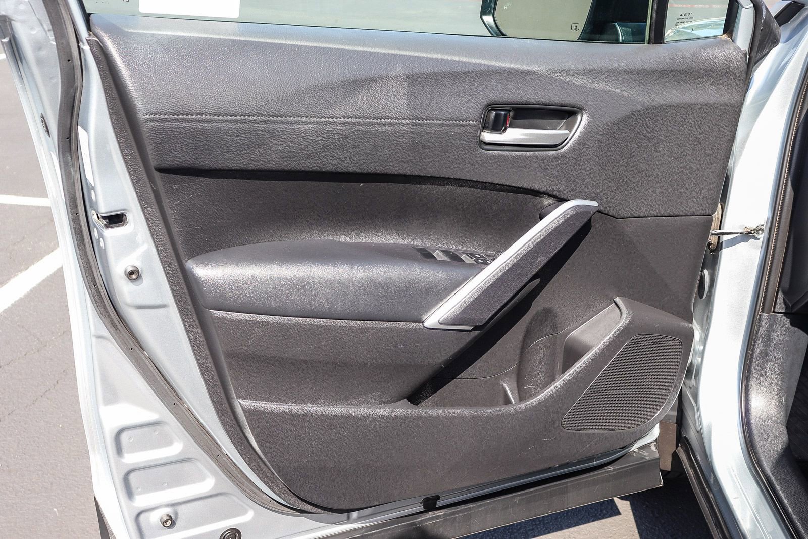 Certified 2023 Toyota Corolla Cross XLE FWD image 26