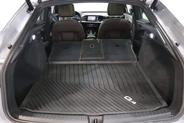 Used 2022 Audi Q4 e-tron Premium AWD/4WD image 34