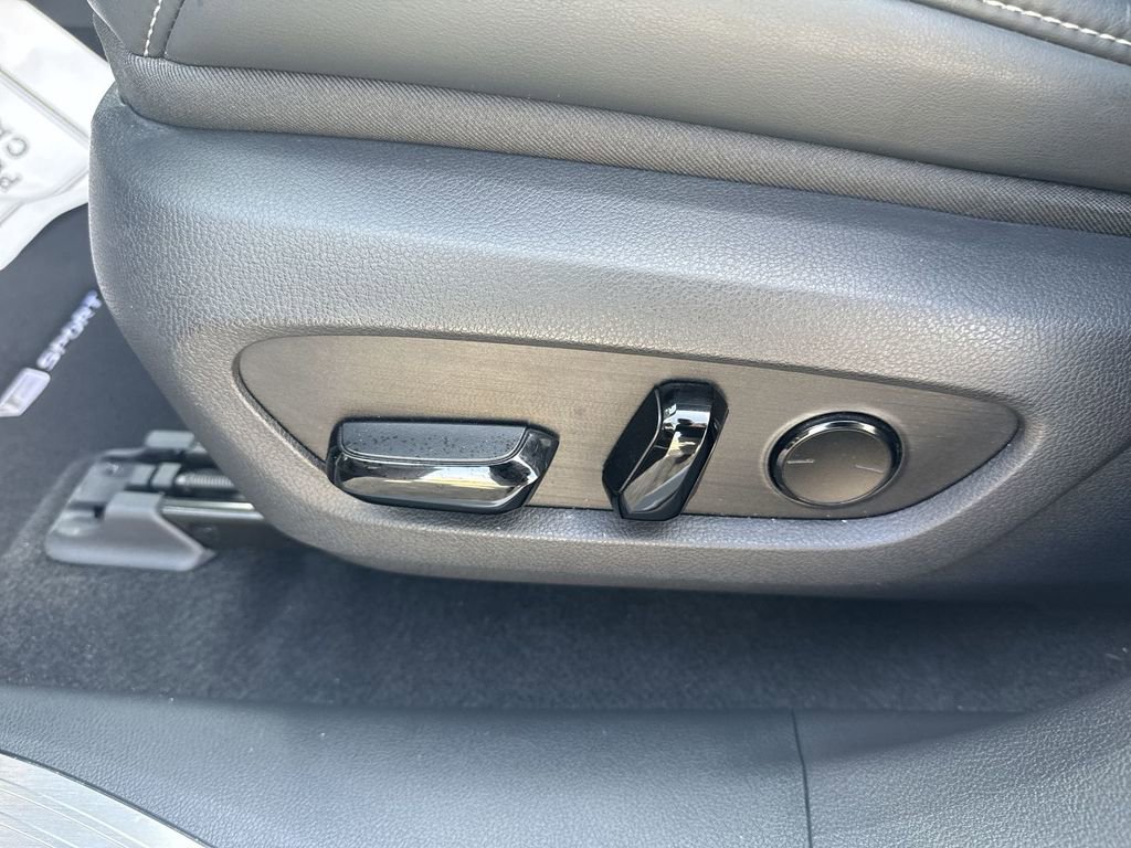 Used 2023 Lexus RX 500h F Sport image 14