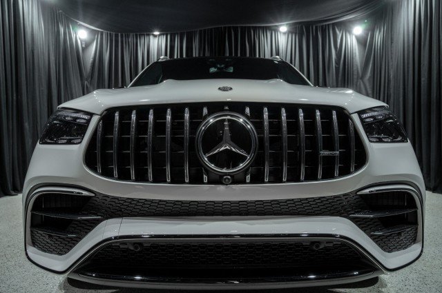 New 2026 Mercedes-Benz GLE 63 AMG S image 2