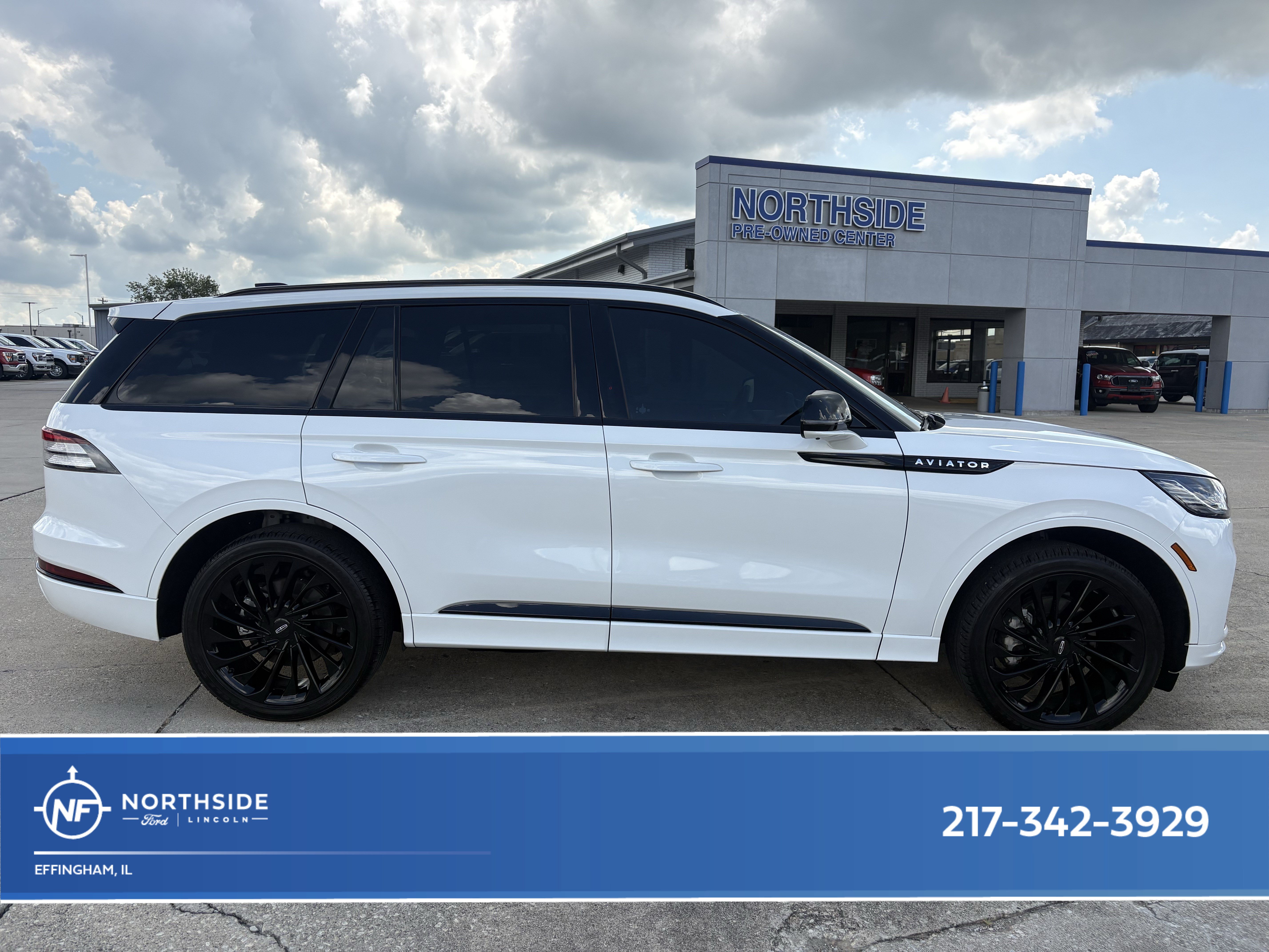 Used 2025 Lincoln Aviator Reserve w/ Equipment Group 201A AWD/4WD video 1