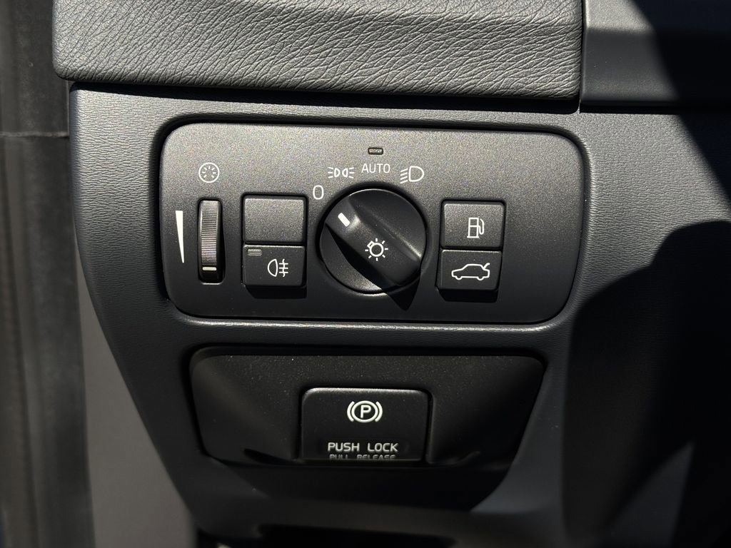 Used 2013 Volvo S60 T5 FWD image 21
