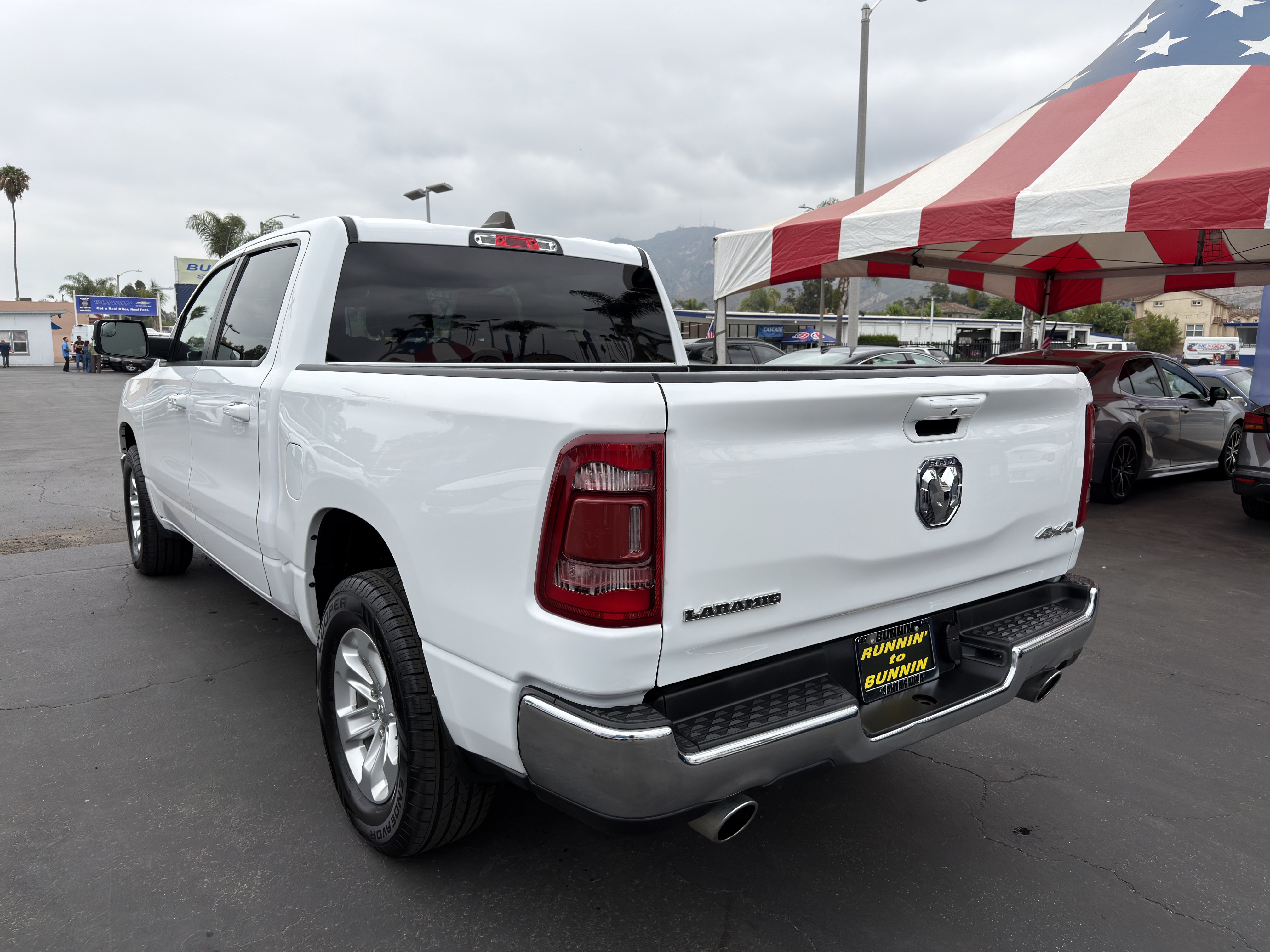 Used 2024 RAM 1500 Laramie AWD/4WD image 6