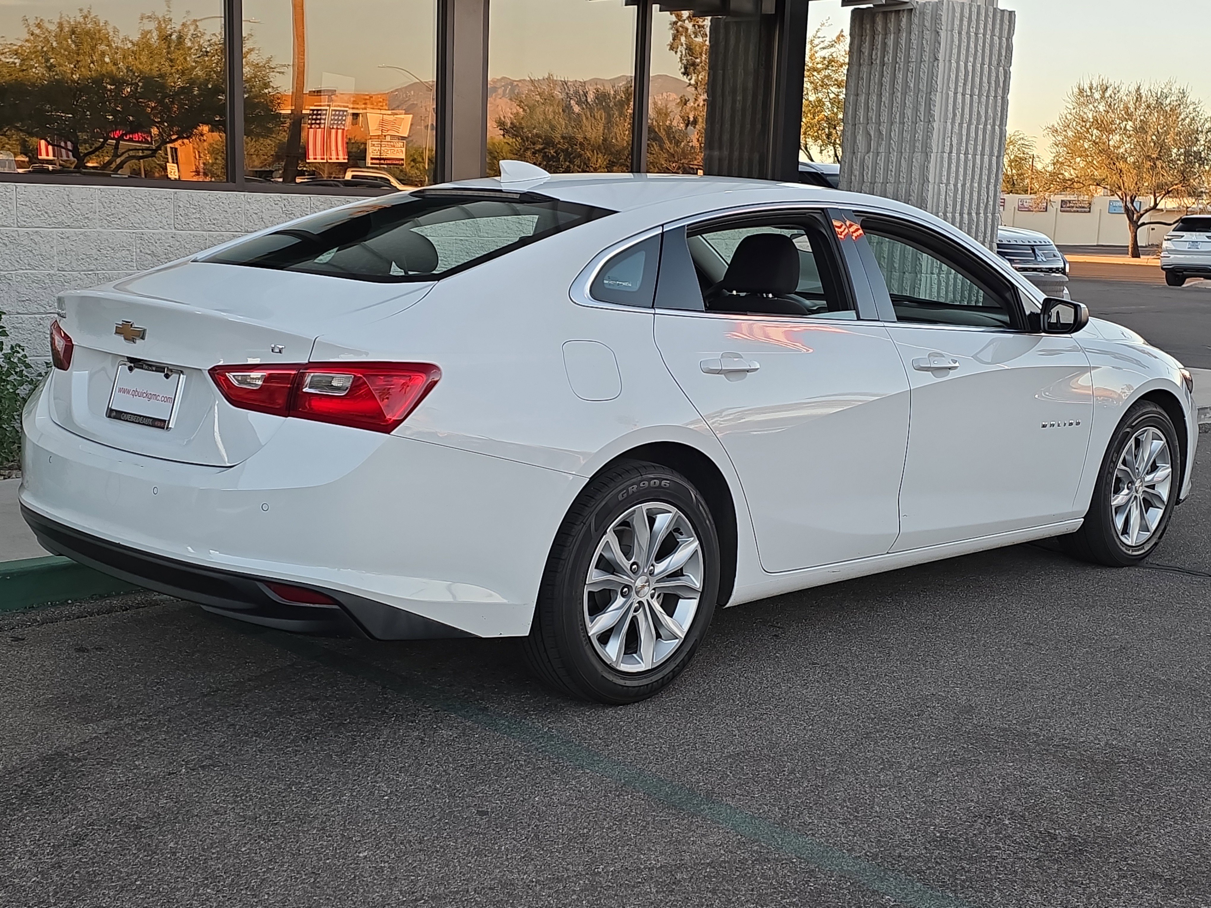 Used 2024 Chevrolet Malibu LT image 7