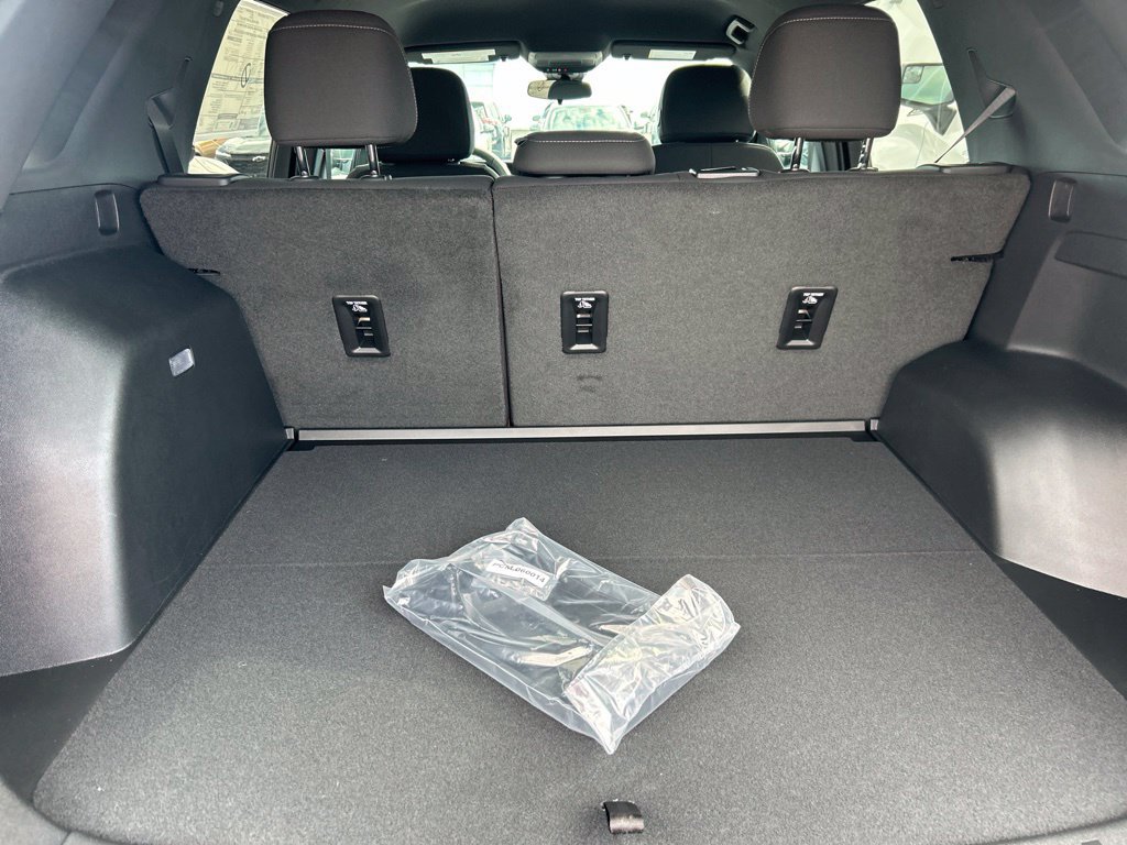 New 2027 Chevrolet Equinox LT AWD/4WD image 22
