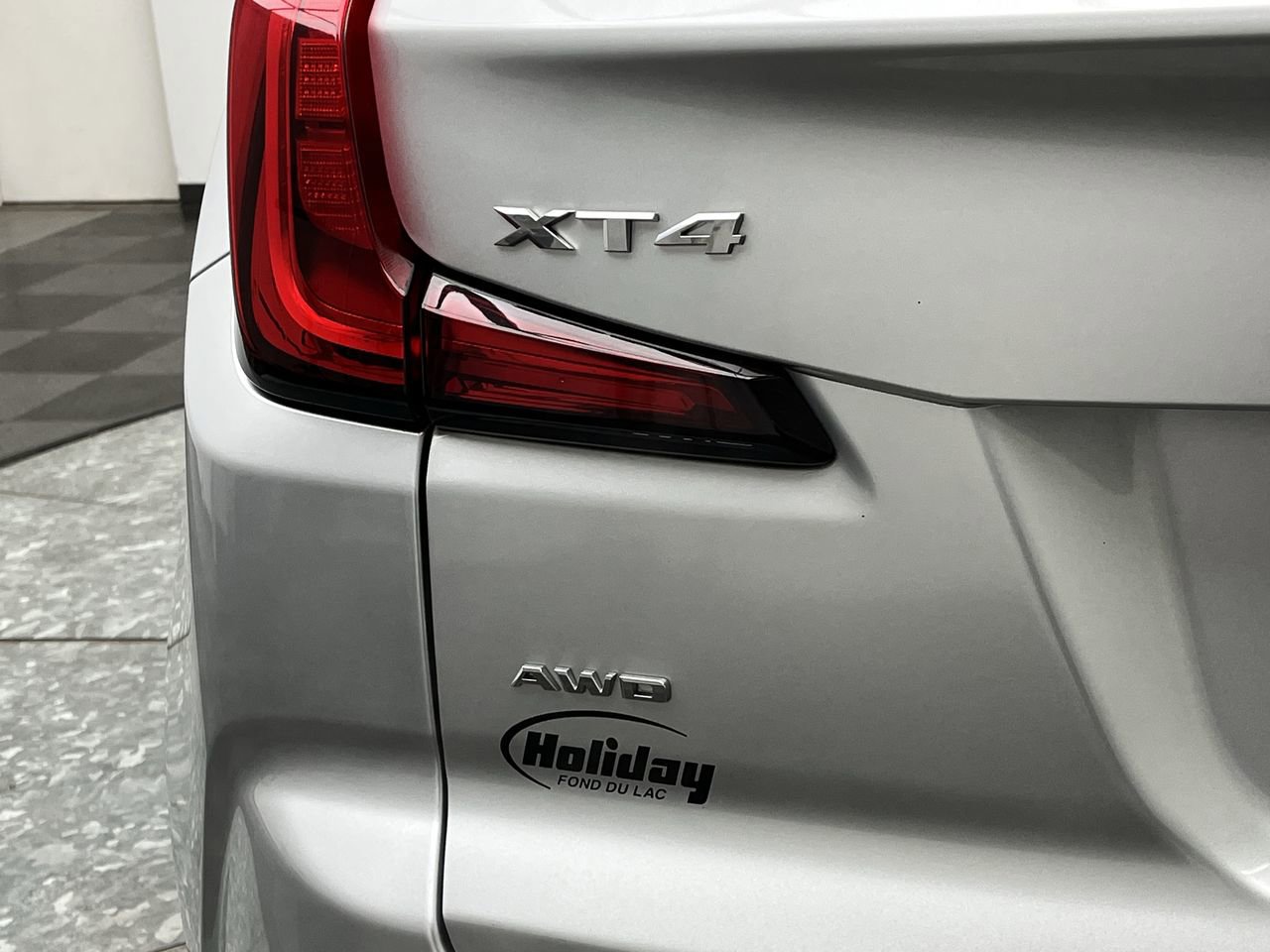 Used 2021 Cadillac XT4 Luxury w/ Cold Weather Package image 32