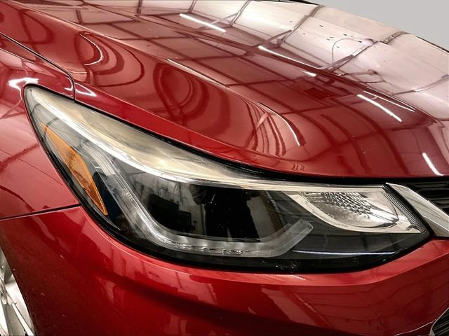 Used 2018 Chevrolet Cruze LT w/ Convenience Package FWD image 27