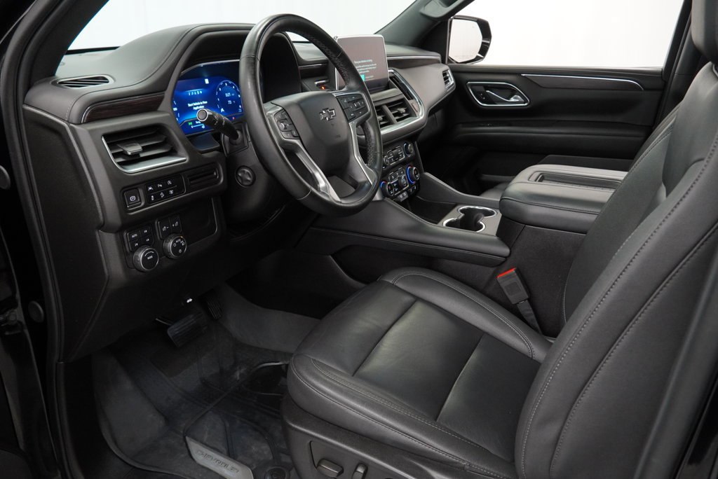Certified 2023 Chevrolet Tahoe Z71 w/ Luxury Package AWD/4WD image 12