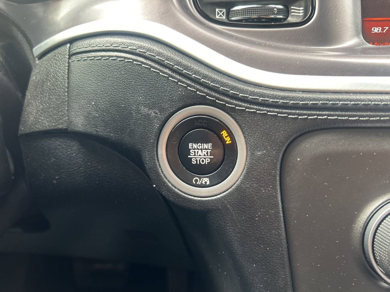 Used 2022 Dodge Charger SXT w/ Plus Group image 19