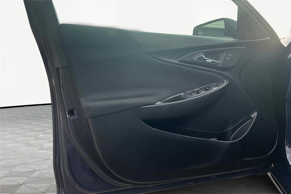 Used 2025 Chevrolet Malibu LT image 22