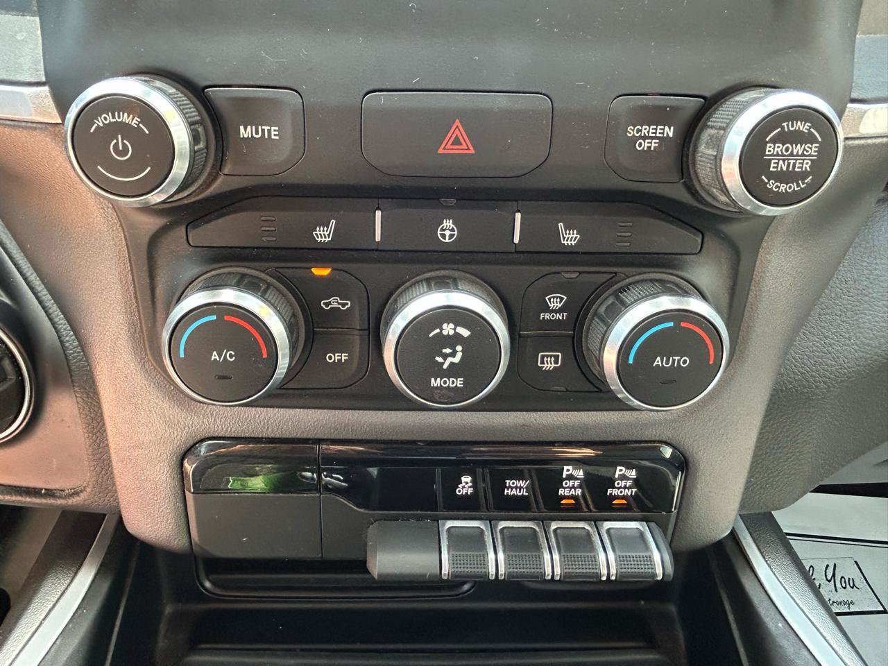 Used 2020 RAM 1500 Big Horn AWD/4WD image 26