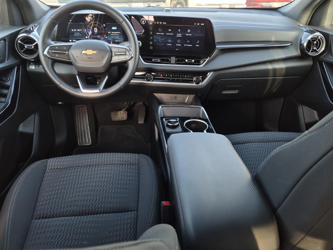 Certified 2026 Chevrolet Equinox LT AWD/4WD image 15