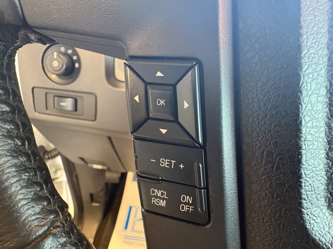 Used 2013 Ford F150 XLT w/ Luxury Equipment Group image 13