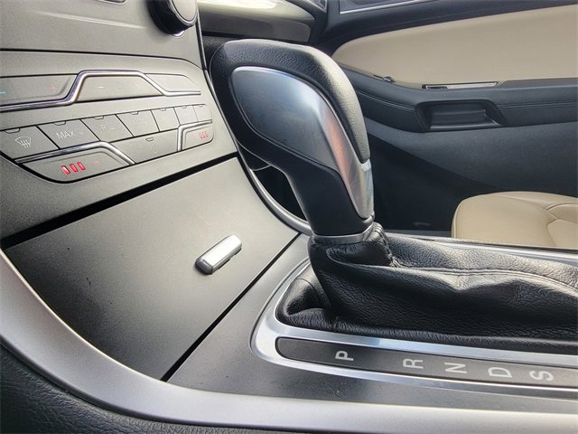 Certified 2018 Ford Edge SEL w/ Equipment Group 201A image 30