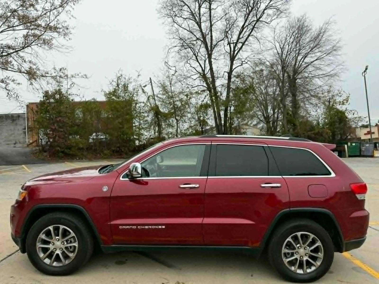Used 2014 Jeep Grand Cherokee Limited AWD/4WD image 3