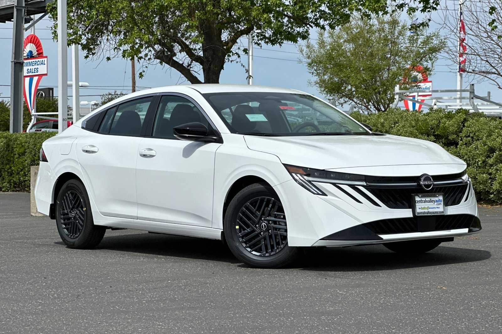 New 2026 Nissan Sentra SV w/ SV Convenience Package FWD image 2