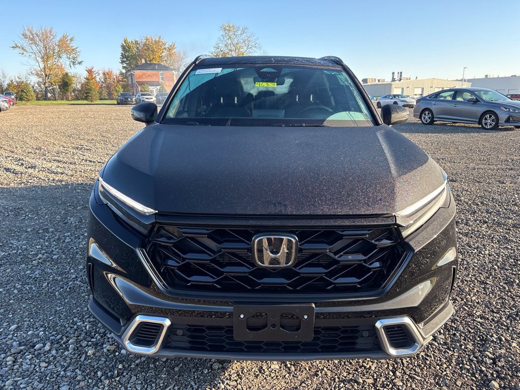 Used 2025 Honda CR-V Sport Touring image 2