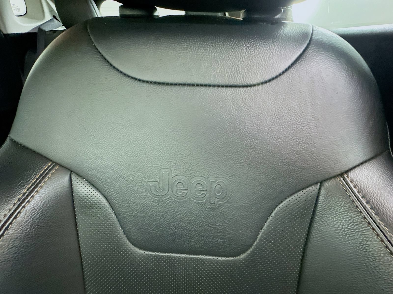 Used 2019 Jeep Compass Limited w/ Safety & Security Group AWD/4WD image 36